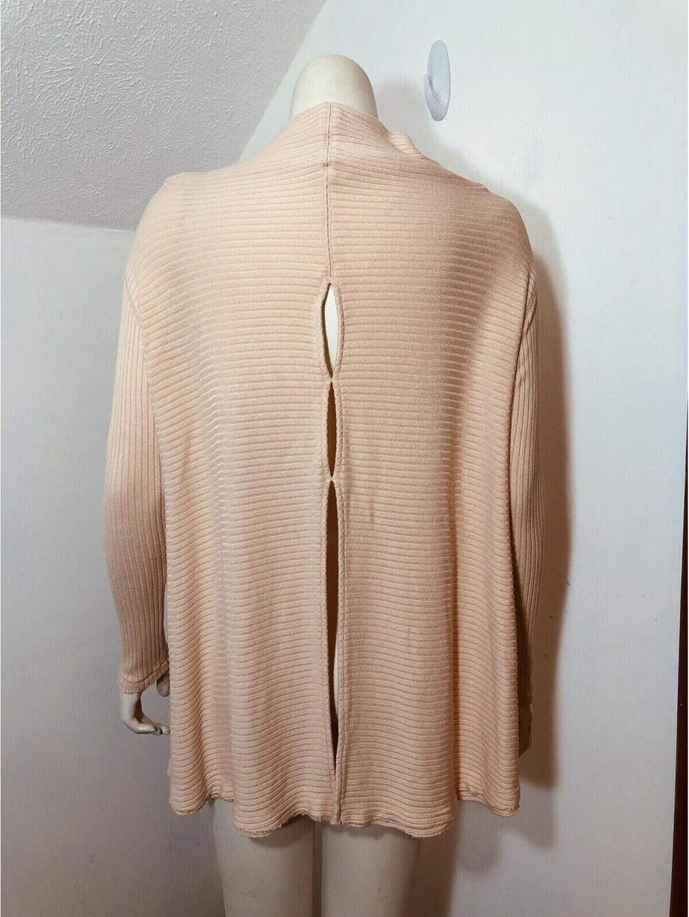 We the Free Womens Medium Lightweight Pullover Sweater Lt Pink Back Cutouts
